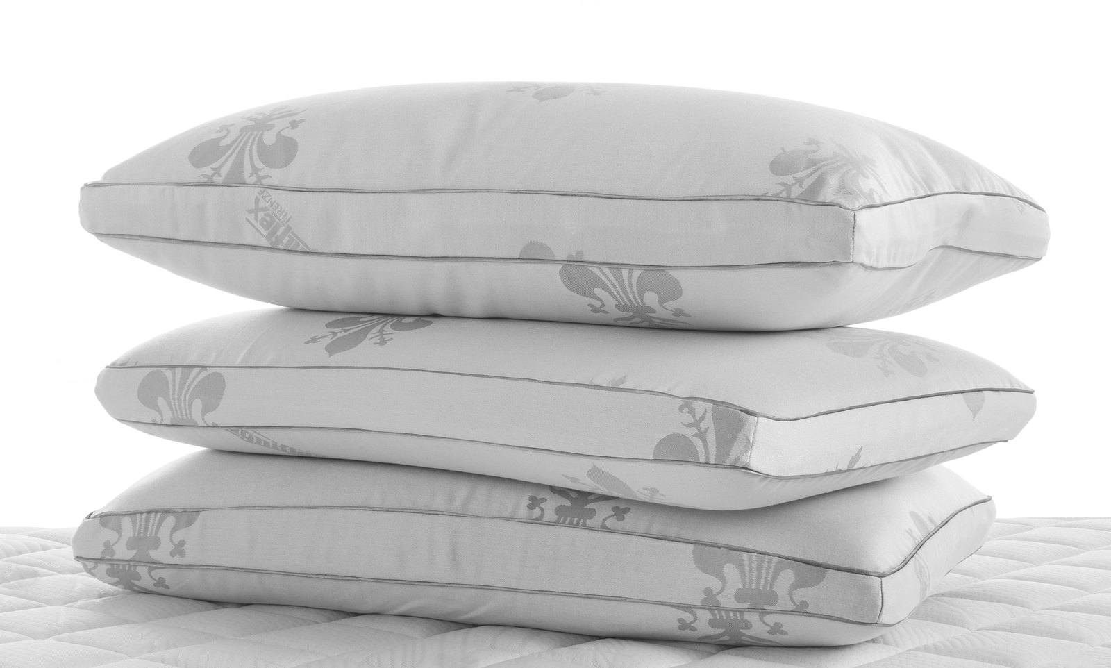 Three Magniflex Virtuoso Maxi Pillows stacked