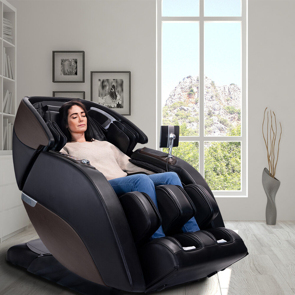 Kyota Nokori M980 Syner-D Massage Chair lifestyle